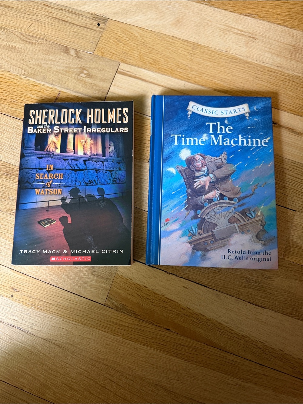 Bundle of 2: “Sherlock Holmes” & “The Time Machine”